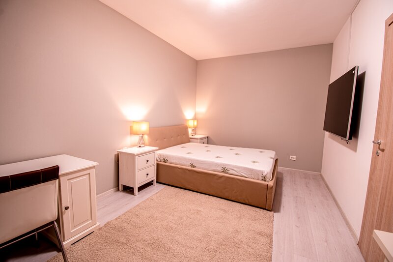 13 Septembrie, Mall Prosper, inchiriere 2 camere.